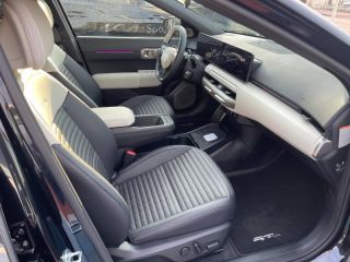 89100 : Hyundai Sens - APS - KIA EV4 - EV4 - Noir Basalte (M) - Traction - Electrique