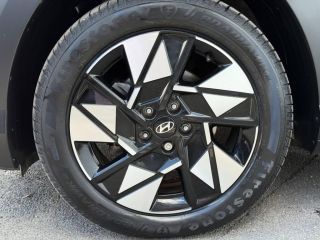14100 : Hyundai Lisieux - Trajectoire Automobiles - HYUNDAI Kona - Kona - Ecotronic Gray perlé métallisé - Traction - Hybride : Essence/Electrique