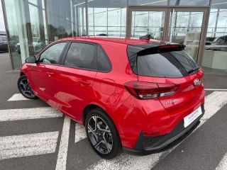 37540 : Hyundai Tours - EOS des Nations - HYUNDAI i30 - i30 - Rouge - Traction - Essence/Micro-Hybride