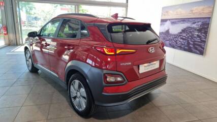 69190 : Hyundai Lyon Sud - Groupe Central Autos - HYUNDAI KONA ELECTRIC Creative - KONA - Rouge - Automate à fonct. Continu - Courant électrique