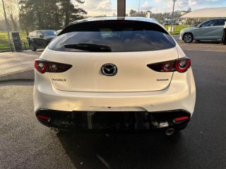 29000 : Hyundai Quimper - Iroise Automobiles - MAZDA Mazda 3 - Mazda 3 - Blanc - Traction - Essence/Micro-Hybride