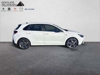 13730 : Hyundai Marignane - Cap Milanesio - HYUNDAI i30 N Line - i30 III - Blanc - Boîte séquentielle - Essence sans plomb