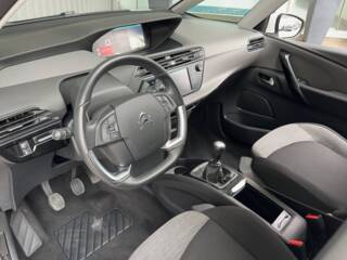 21000 : Hyundai Dijon - Privilège Automobiles - CITROEN GRAND C4 PICASSO Feel - C4 PICASSO II - BLANC - Boîte manuelle - Essence sans plomb