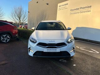 14100 : Hyundai Lisieux - Trajectoire Automobiles - KIA Ceed SW - Ceed SW - Blanc - Traction - Diesel/Micro-Hybride