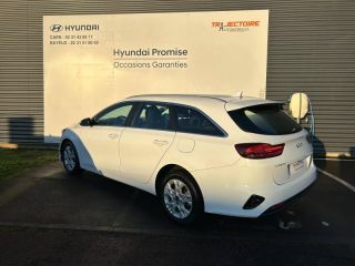 14100 : Hyundai Lisieux - Trajectoire Automobiles - KIA Ceed SW - Ceed SW - Blanc - Traction - Diesel/Micro-Hybride