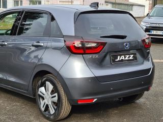 57200 : Hyundai Sarreguemines - Theobald Automobiles - HONDA Jazz - Jazz - Gris Brillant -  - Hybride : Essence/Electrique