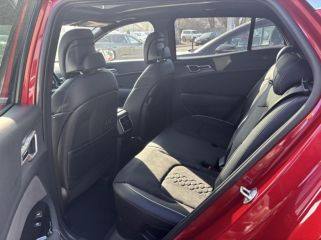89100 : Hyundai Sens - APS - KIA Sportage - Sportage - Rouge Rubis Métallisée - Traction - Hybride : Essence/Electrique