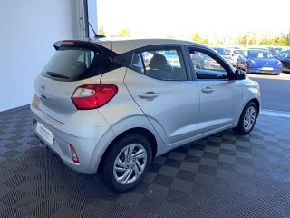 85000 : Hyundai MoceanRent | La Roche-sur-Yon - Océane Auto - HYUNDAI i10 Intuitive - i10 III - Gris - Boîte manuelle - Essence sans plomb