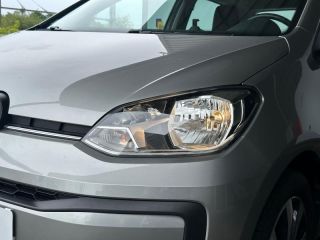 78000 : Hyundai Versailles - SOCOHY - VOLKSWAGEN up! - up! - Gris Silice métallisée - Traction - Essence