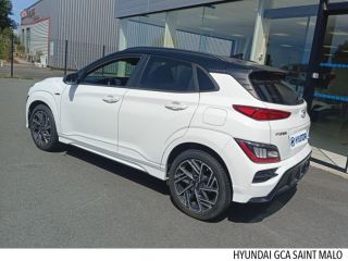35400 : Hyundai Saint-Malo - GCA - HYUNDAI Kona - Kona - Blanc - Traction - Essence/Micro-Hybride
