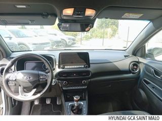 35400 : Hyundai Saint-Malo - GCA - HYUNDAI Kona - Kona - Blanc - Traction - Essence/Micro-Hybride