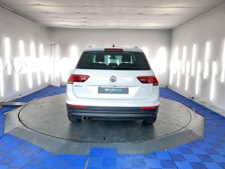31200 : Hyundai TOULOUSE NORD - AUTO NORD - VOLKSWAGEN TIGUAN Confortline - TIGUAN II - Blanc - Automate sequentiel - Essence sans plomb