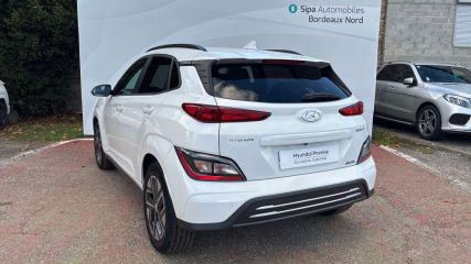 33110 : Hyundai Bordeaux Nord Le Bouscat - Sipa Automobiles - HYUNDAI KONA ELECTRIC Intuitive - KONA ELECTRIC (12/2020) - BLANC - Automate à fonct. Continu - Courant électrique