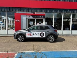 89100 : Hyundai Sens - APS - KIA Stonic - Stonic - Gris Météore métallisé - Traction - Essence/Micro-Hybride