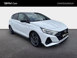 36000 : Hyundai Châteauroux - BPM Cars - HYUNDAI i20 - i20 - Atlas White/Toit+rétros Black - Traction - Essence